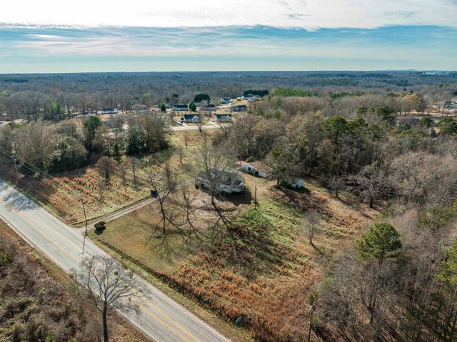 1741 Rainbow Lake Road, Chesnee, SC 29323