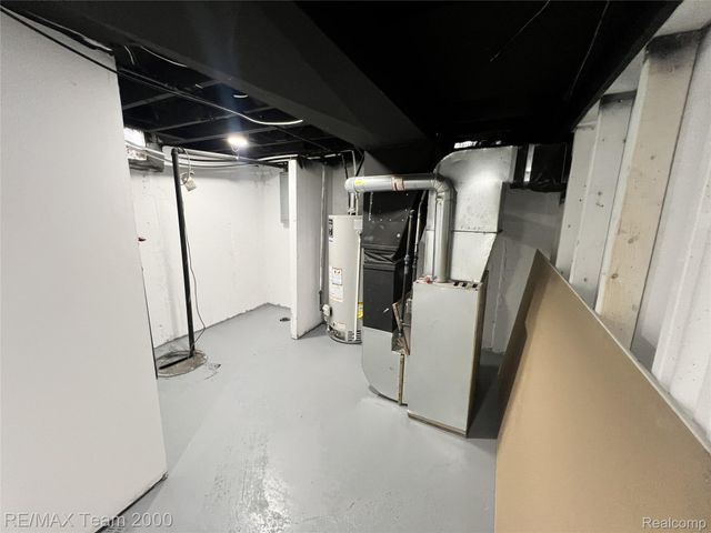 7639 Faust Avenue, Detroit, MI 48228