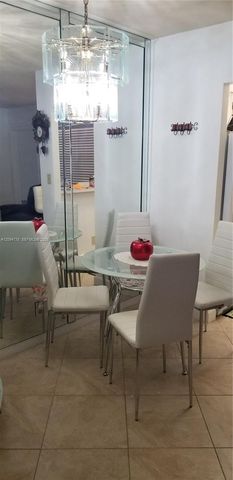 5300 Washington Street H233, Hollywood, FL 33021