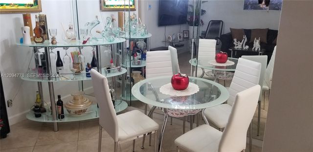 5300 Washington Street H233, Hollywood, FL 33021