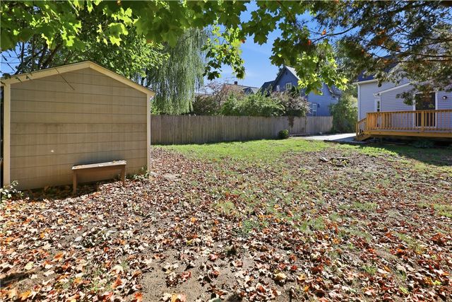 39 Marion Avenue S, Cranston, RI 02905