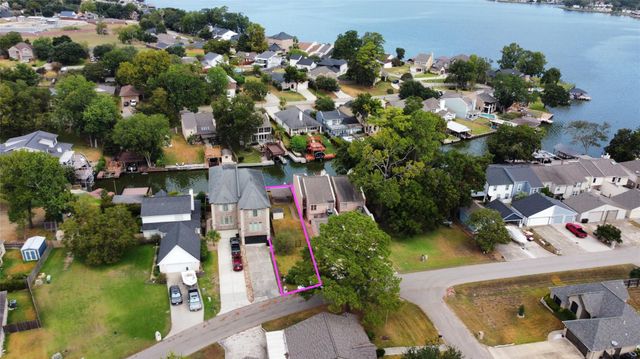 721 Paradise Lane, Montgomery, TX 77356