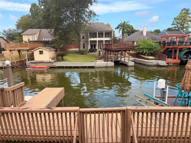 721 Paradise Lane, Montgomery, TX 77356