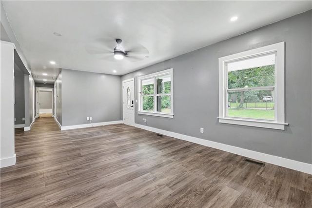 91 Denna Place, Alpharetta, GA 30009