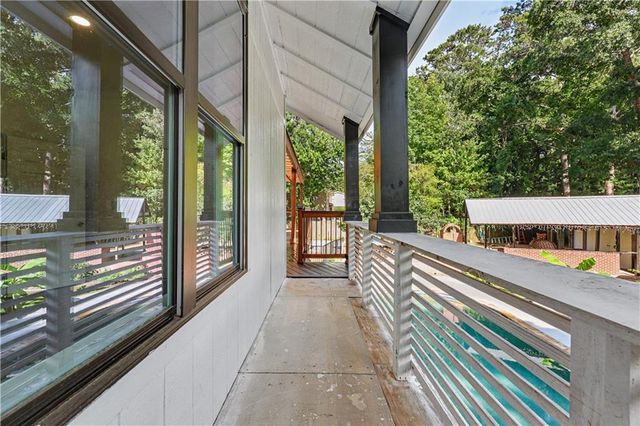 91 Denna Place, Alpharetta, GA 30009