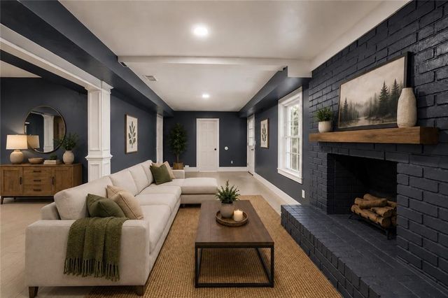 91 Denna Place, Alpharetta, GA 30009