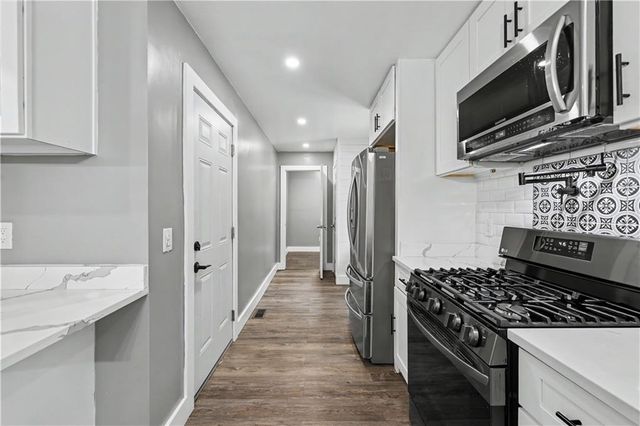 91 Denna Place, Alpharetta, GA 30009