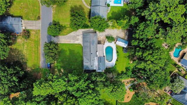 91 Denna Place, Alpharetta, GA 30009