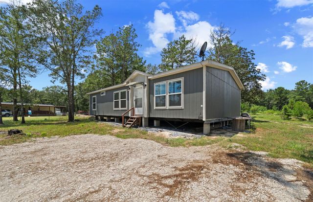 404 County Road 3295, Cleveland, TX 77327