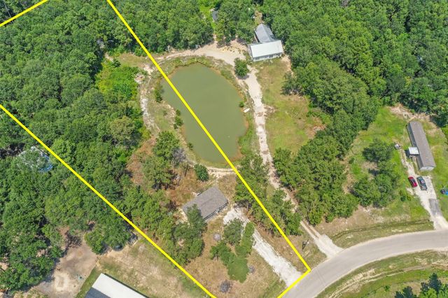 404 County Road 3295, Cleveland, TX 77327