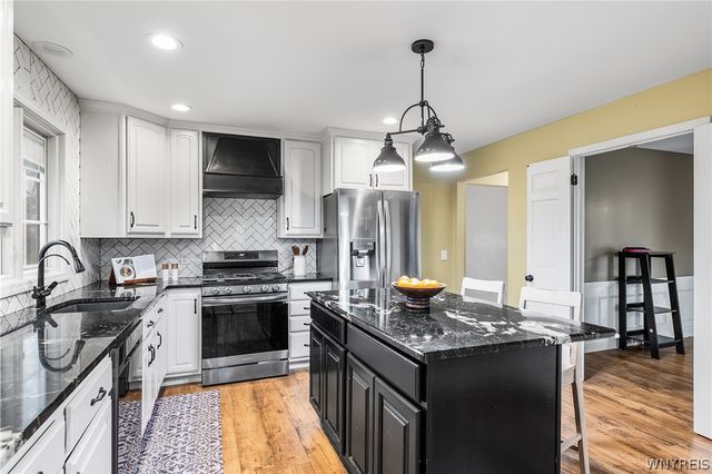 38 Fiddlers, Amherst, NY 14051