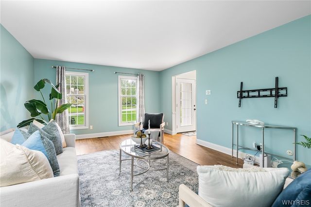 38 Fiddlers, Amherst, NY 14051