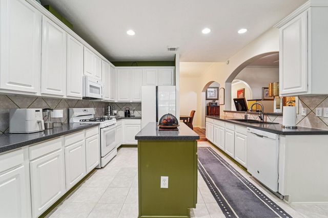 20523 Delta Wood Trail, Humble, TX 77346