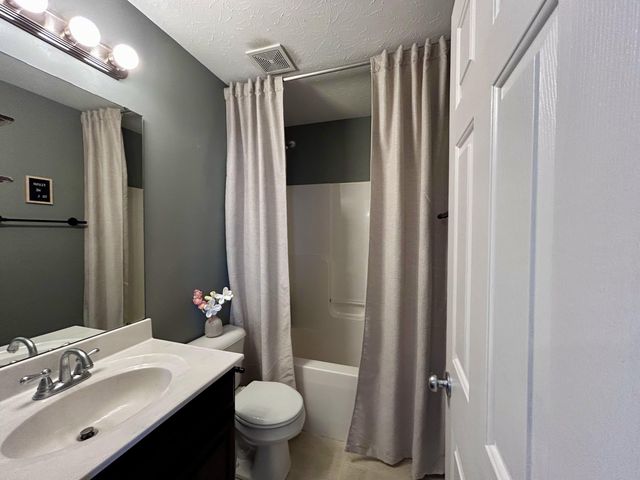 6922 Gordon Boulevard, Burlington, KY 41005