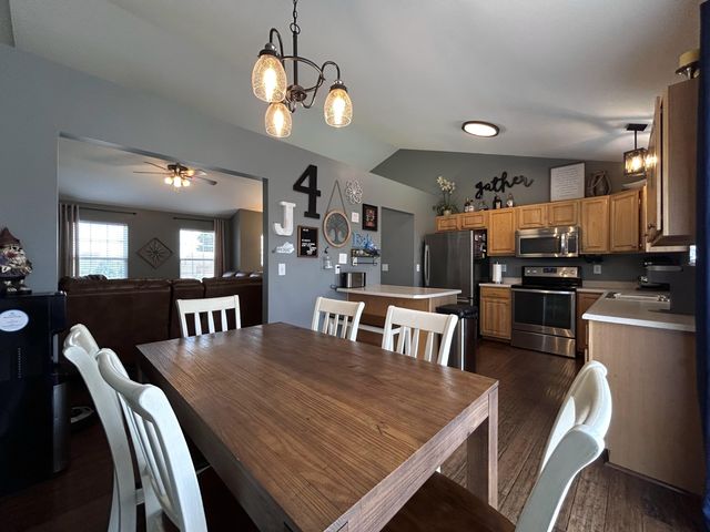 6922 Gordon Boulevard, Burlington, KY 41005