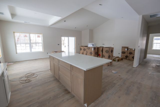 1905 S Stone Creek Boulevard, Urbana, IL 61802