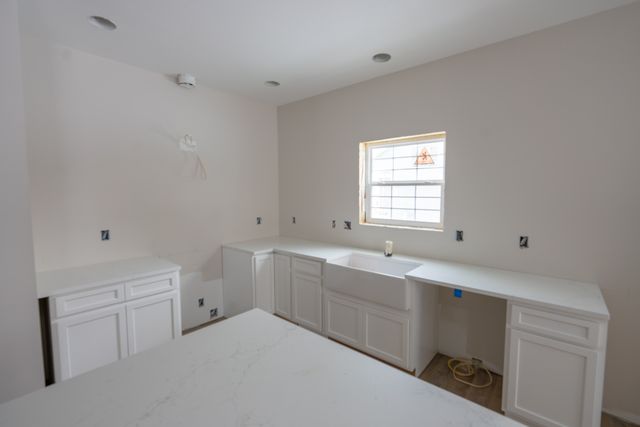 1905 S Stone Creek Boulevard, Urbana, IL 61802