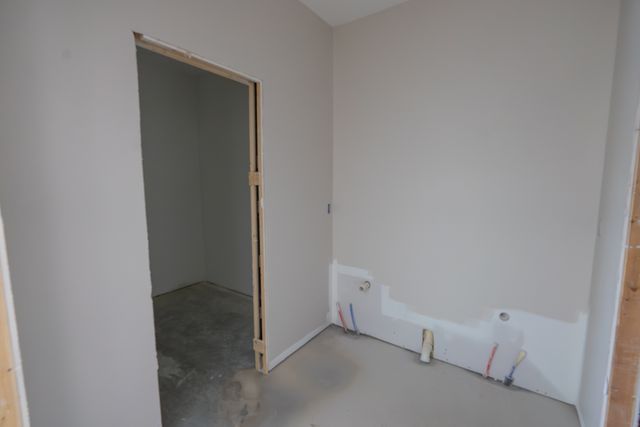 1905 S Stone Creek Boulevard, Urbana, IL 61802