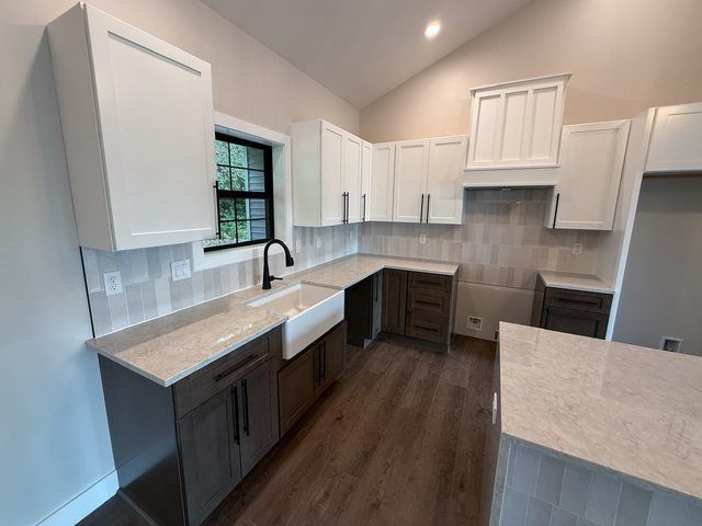 1905 S Stone Creek Boulevard, Urbana, IL 61802