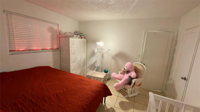 5500 SW 77th Ct 207, Miami, FL 33155