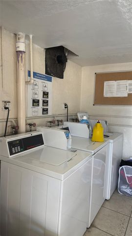 5500 SW 77th Ct 207, Miami, FL 33155