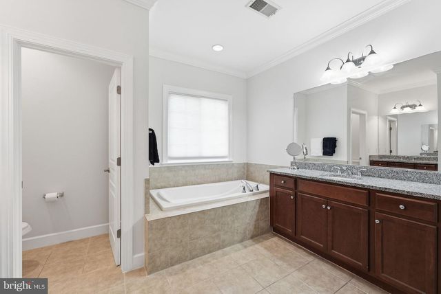 23054 BRONSTEIN LN, Ashburn, VA 20148