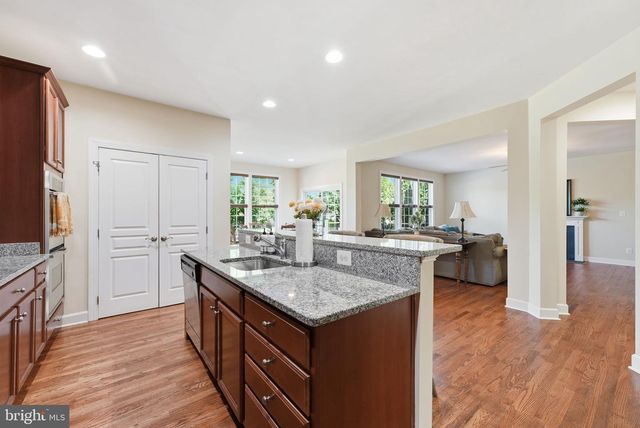 23054 BRONSTEIN LN, Ashburn, VA 20148