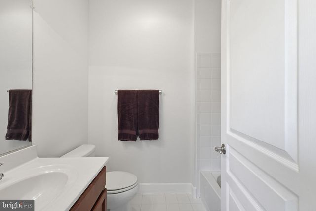 23054 BRONSTEIN LN, Ashburn, VA 20148