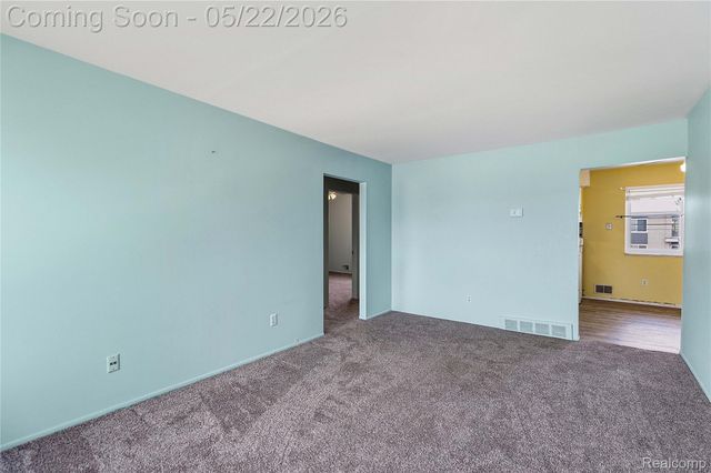 4839 Mansfield Avenue G7, Royal Oak, MI 48073
