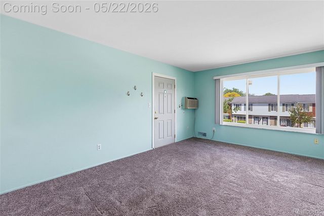 4839 Mansfield Avenue G7, Royal Oak, MI 48073