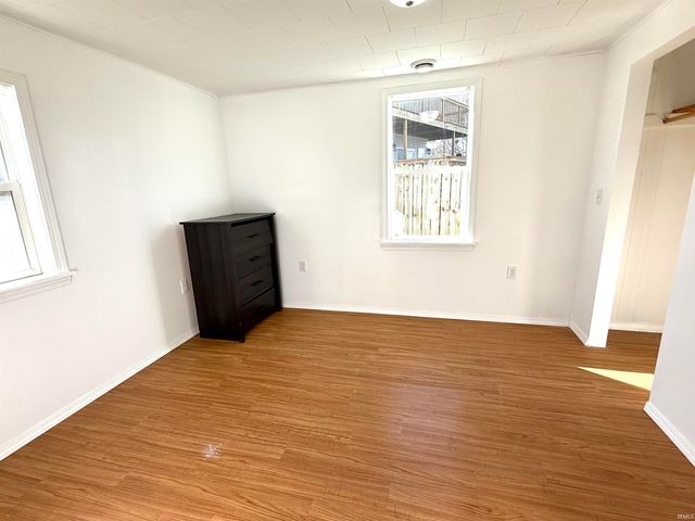 2406 N West Shafer Drive, Monticello, IN 47960