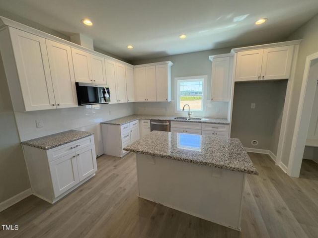 108 Lynn Lane, Selma, NC 27576