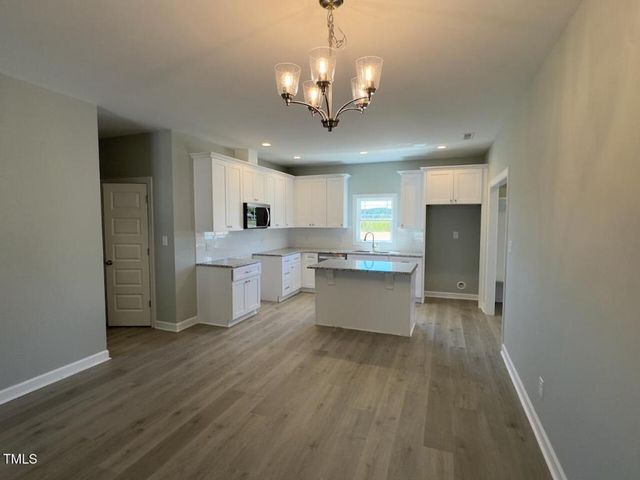 108 Lynn Lane, Selma, NC 27576