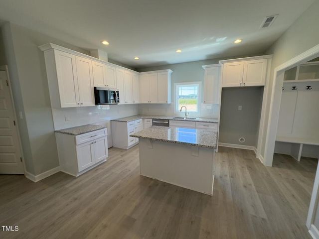 108 Lynn Lane, Selma, NC 27576