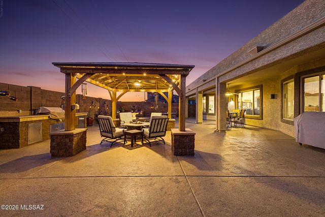 7277 W Brubeck Court, Tucson, AZ 85743