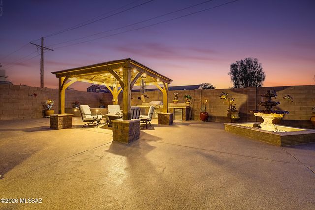 7277 W Brubeck Court, Tucson, AZ 85743