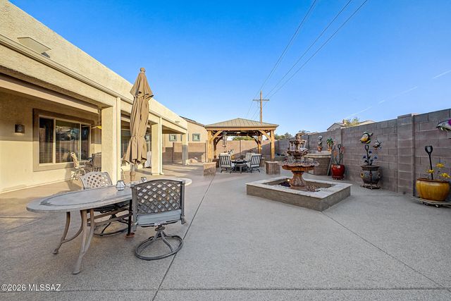 7277 W Brubeck Court, Tucson, AZ 85743