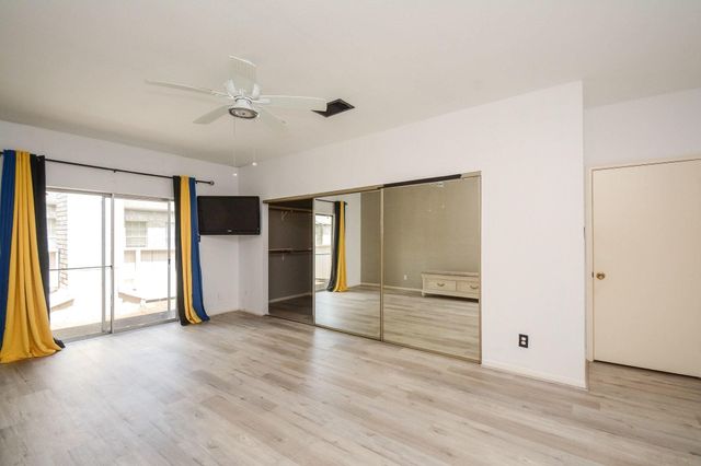3800 Tanglewilde Street 106, Houston, TX 77063