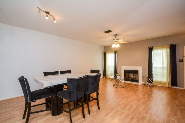 3800 Tanglewilde Street 106, Houston, TX 77063