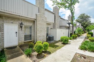 3800 Tanglewilde Street 106, Houston, TX 77063