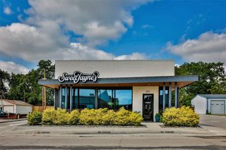 211 N Weaver Street, Gainesville, TX 76240