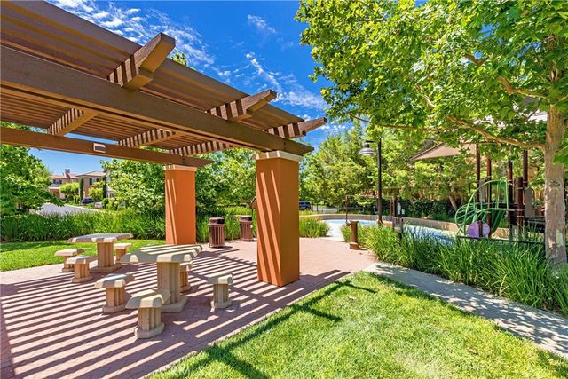 48 Cactus Bloom, Irvine, CA 92618