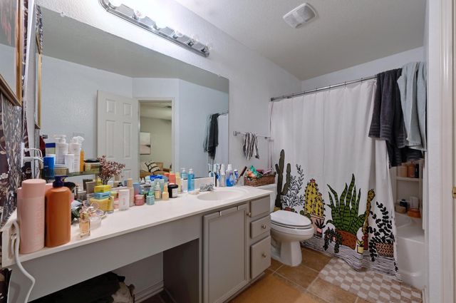 6624 Quinton DR, Austin, TX 78747