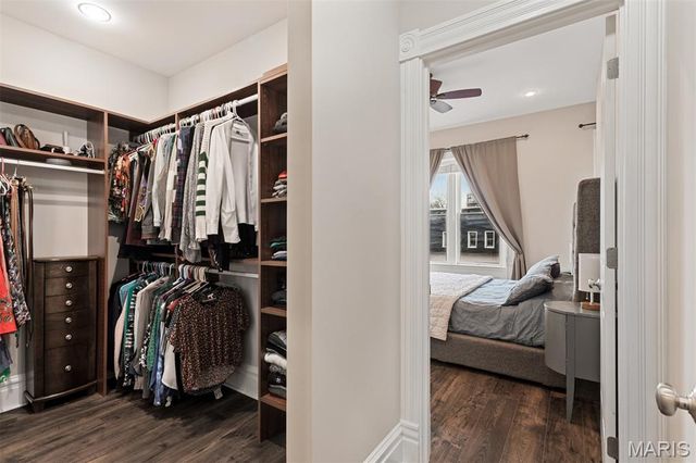 2419 S 12th Street, St Louis, MO 63104