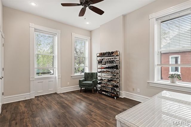 2419 S 12th Street, St Louis, MO 63104