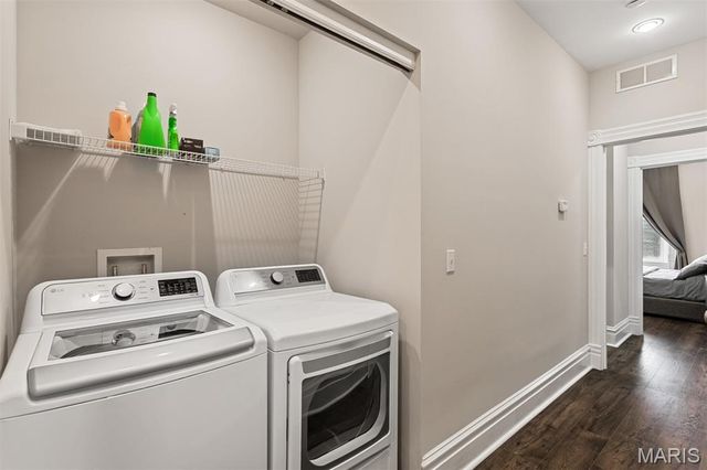 2419 S 12th Street, St Louis, MO 63104