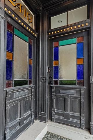 2419 S 12th Street, St Louis, MO 63104