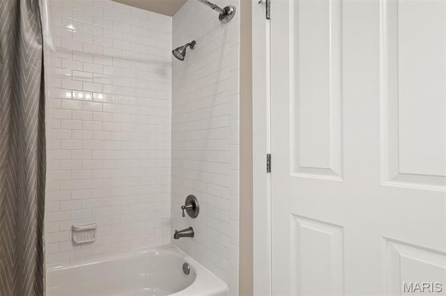 2419 S 12th Street, St Louis, MO 63104