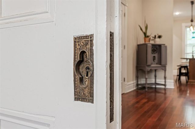 2419 S 12th Street, St Louis, MO 63104