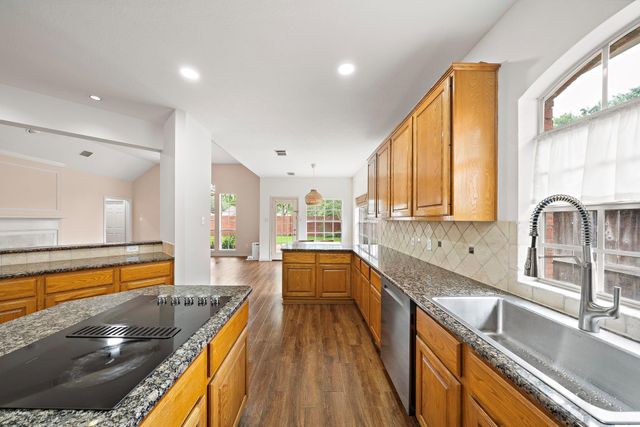 7319 Emerald Glen Drive, Sugar Land, TX 77479